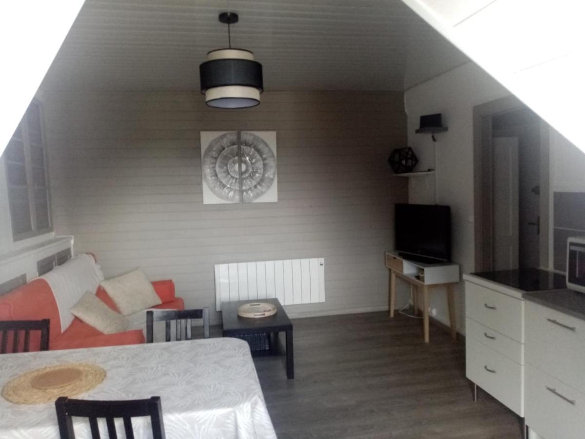 Charmant Appartement Au Centre De Bagnères-de-Bigorre Zewnętrze zdjęcie