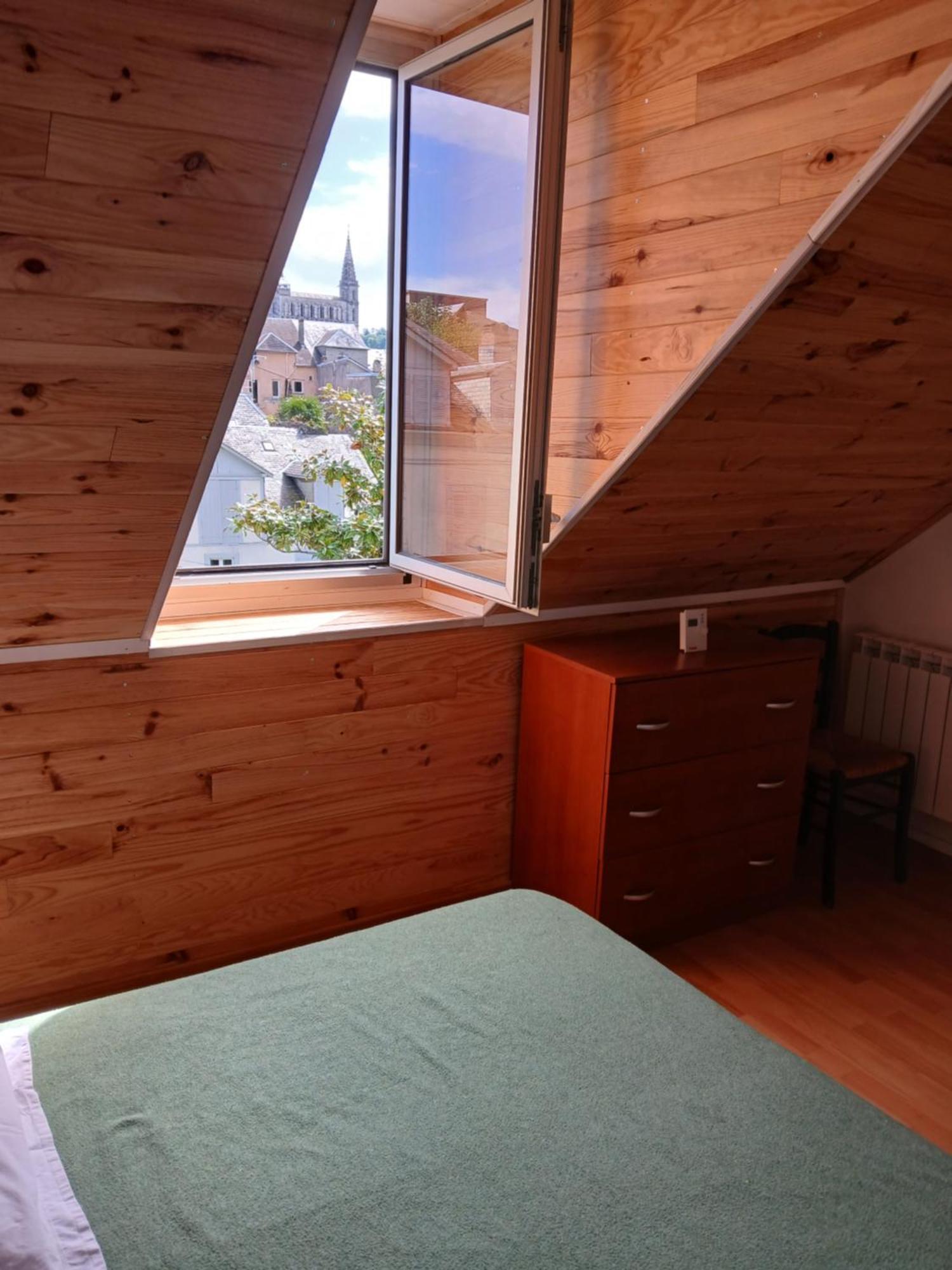 Charmant Appartement Au Centre De Bagnères-de-Bigorre Zewnętrze zdjęcie